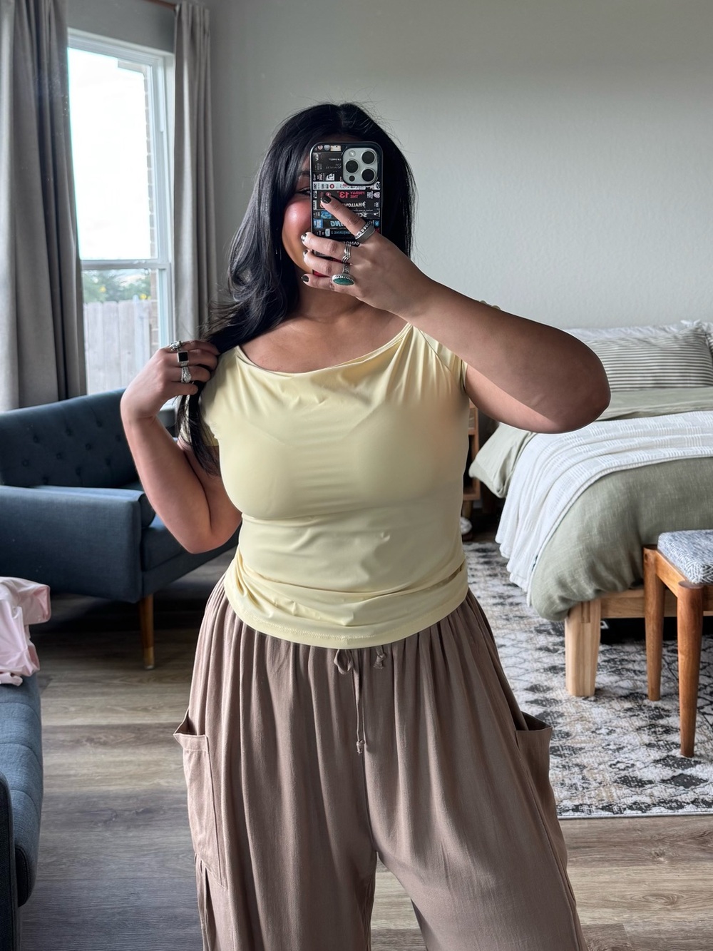3 Ways-wear Built-in Bra Short Sleeve Shirt (L)